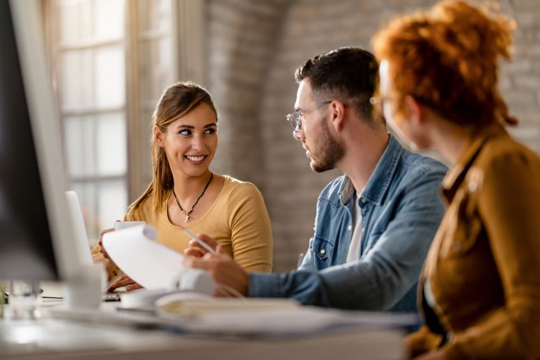 Ideias para Trabalhar em Casa: 17 Opções Lucrativas para 2023