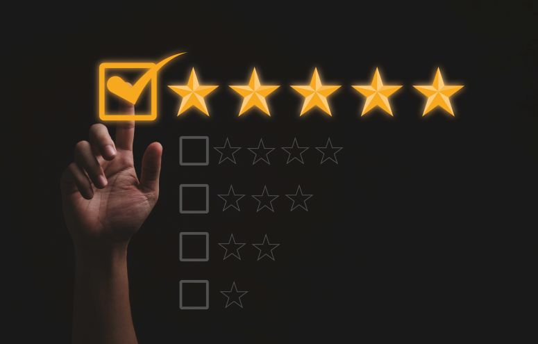 Imagem mostra a representação de uma avaliação 5 estrelas